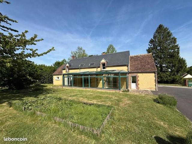 Maison 9 pièces 211 m²