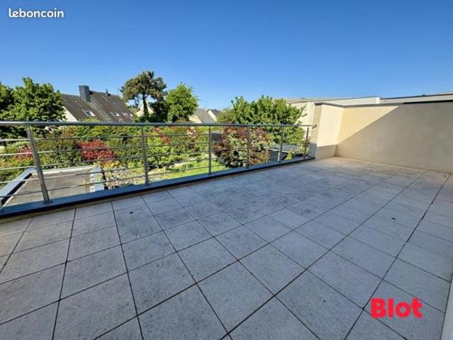 Maison 9 pièces 212 m²