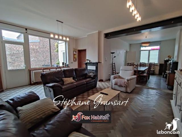 Maison 9 pièces 212 m²