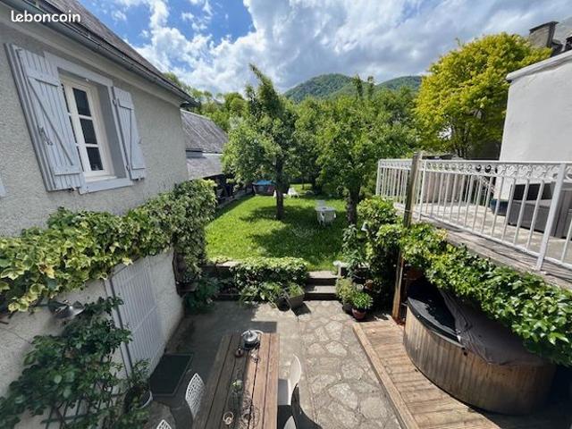 Maison 9 pièces 212 m²