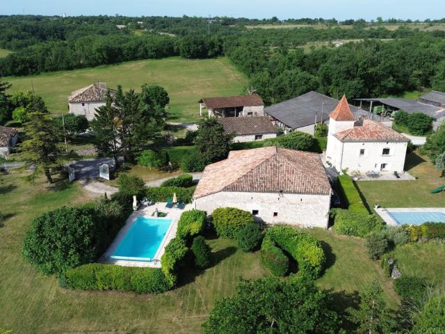 Maison 9 pièces 213 m²