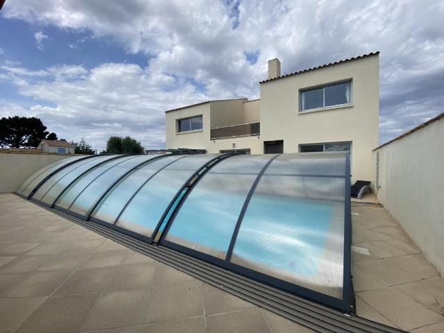 Maison 9 pièces 213 m²
