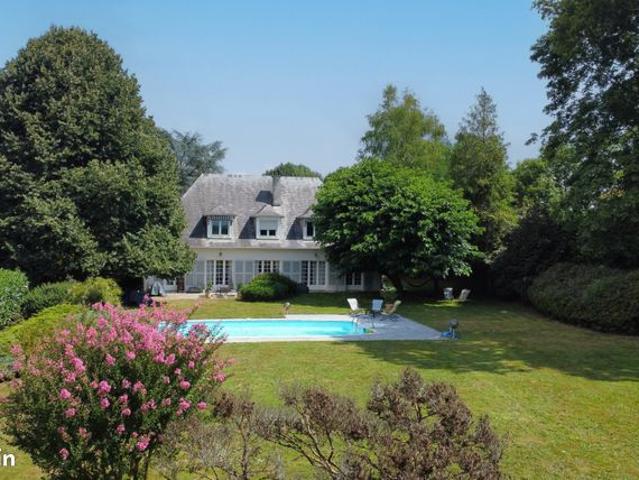 Maison 9 pièces 224 m²