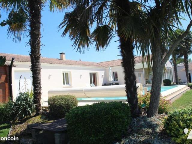 Maison 9 pièces 224 m²