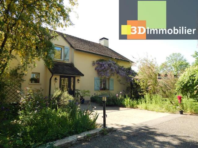 Maison 9 pièces 225 m²