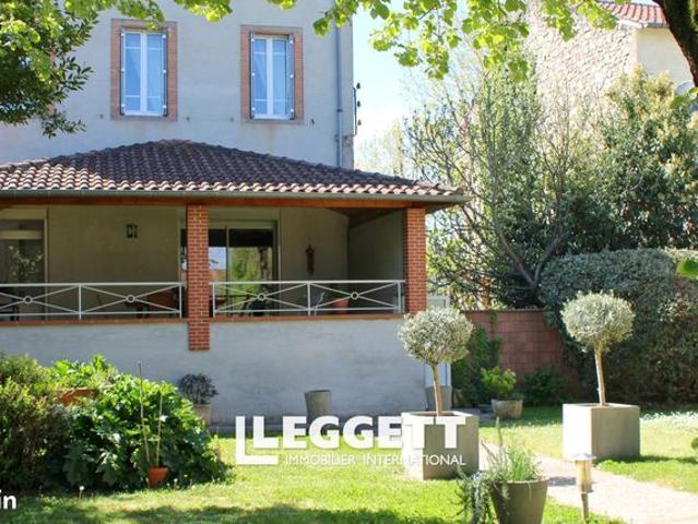 Maison 9 pièces 225 m²