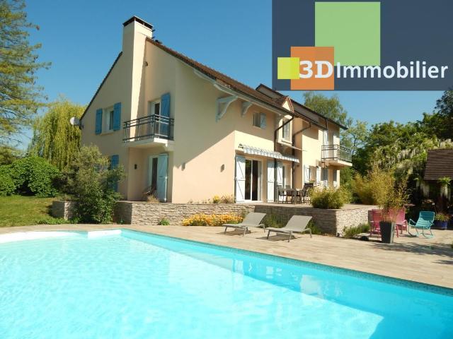 Maison 9 pièces 225 m²