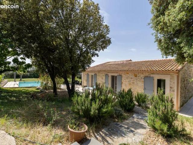 Maison 9 pièces 225 m²