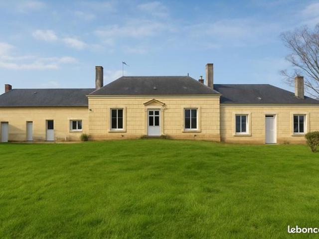 Maison 9 pièces 225 m²