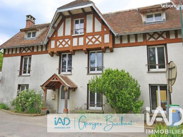 Maison 9 pièces 225 m²