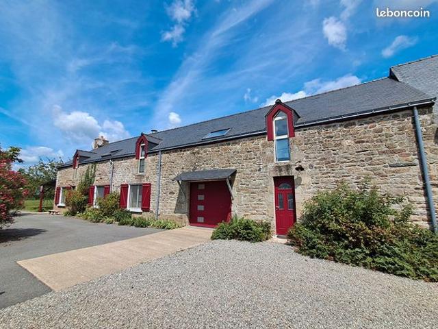 Maison 9 pièces 226 m²