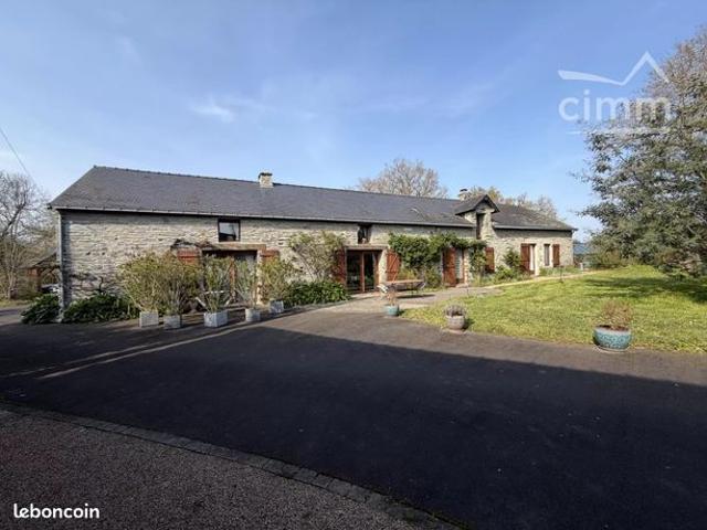 Longère 9 pièces 227 m²