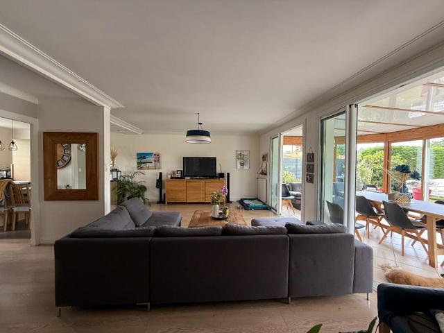 Maison 9 pièces 227 m²