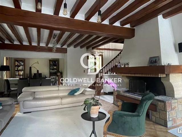 Maison 9 pièces 227 m²