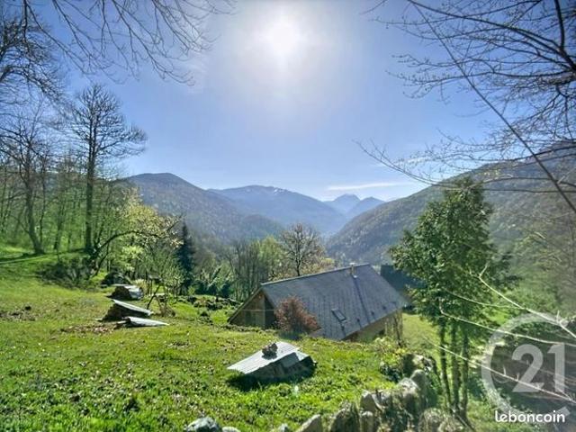 Maison 9 pièces 227 m²