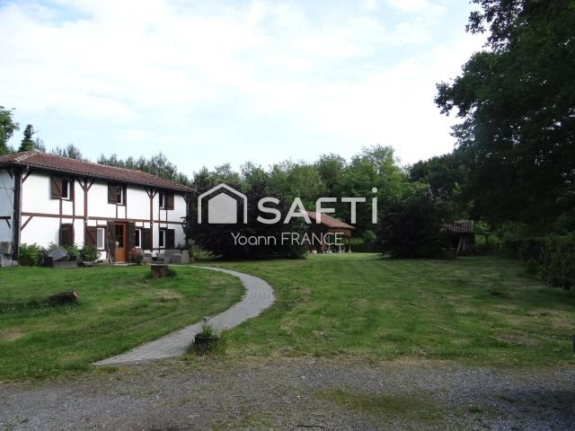 Maison 9 pièces 227 m²