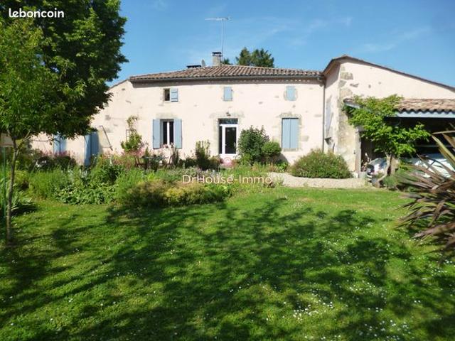 Maison 9 pièces 227 m²