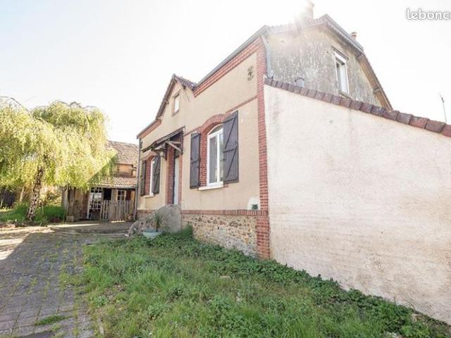 Maison 9 pièces 228 m²