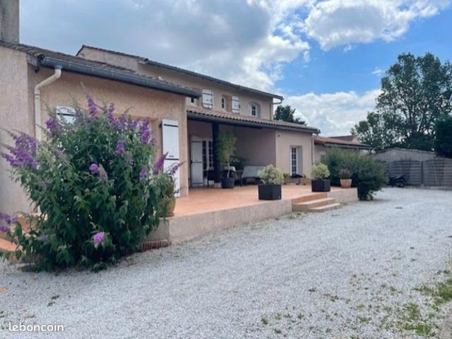 Maison 9 pièces 228 m²