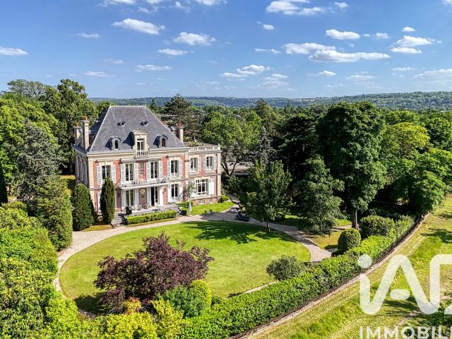 Maison 9 pièces 229 m²