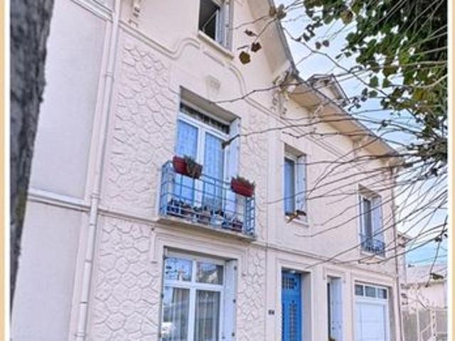 Maison 9 pièces 229 m²