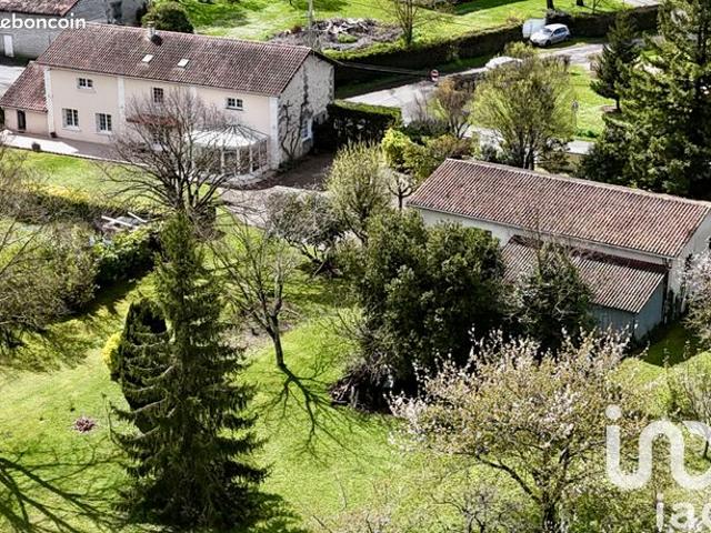 Maison 9 pièces 229 m²
