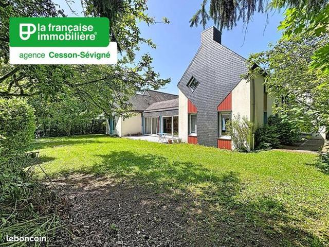 Maison 9 pièces 220 m²