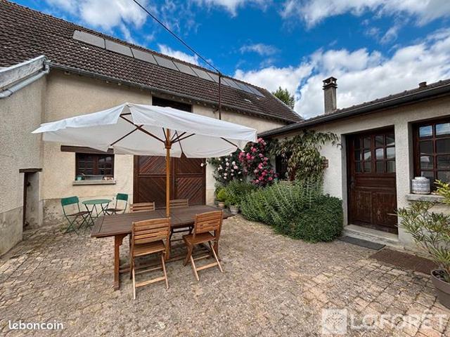 Maison 9 pièces 220 m²