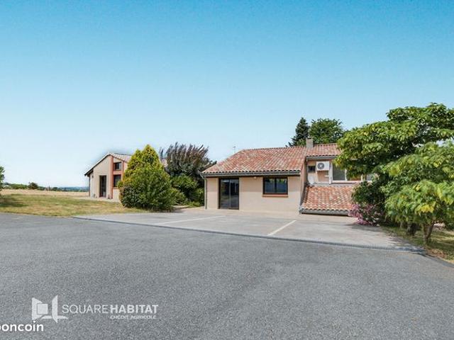Maison 9 pièces 220 m²
