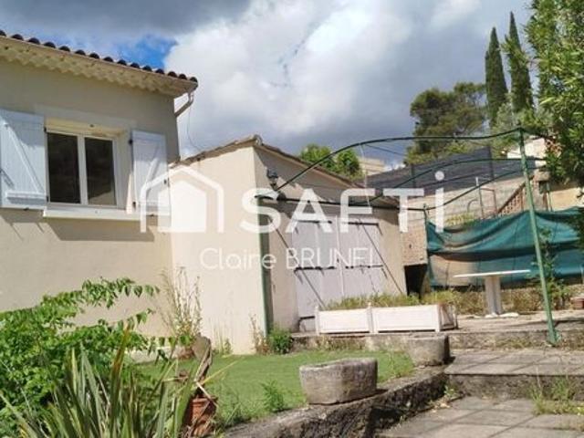 Maison 9 pièces 220 m²