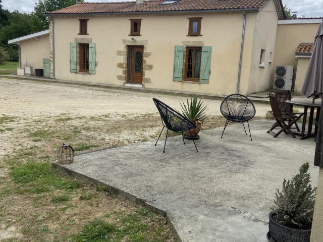 Maison 9 pièces 220 m²