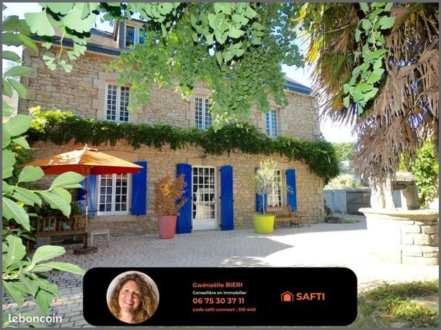 Maison 9 pièces 220 m²
