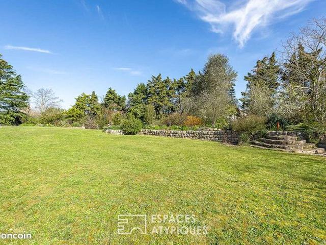 Maison 9 pièces 220 m²
