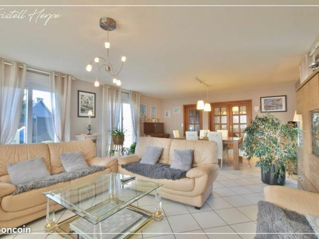 Maison 9 pièces 220 m²
