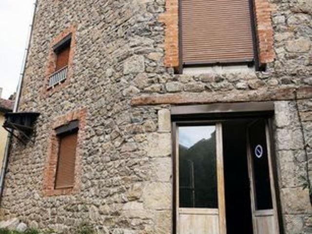 Maison 9 pièces 220 m²