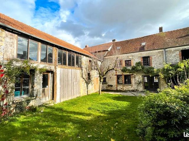 Maison 9 pièces 220 m²