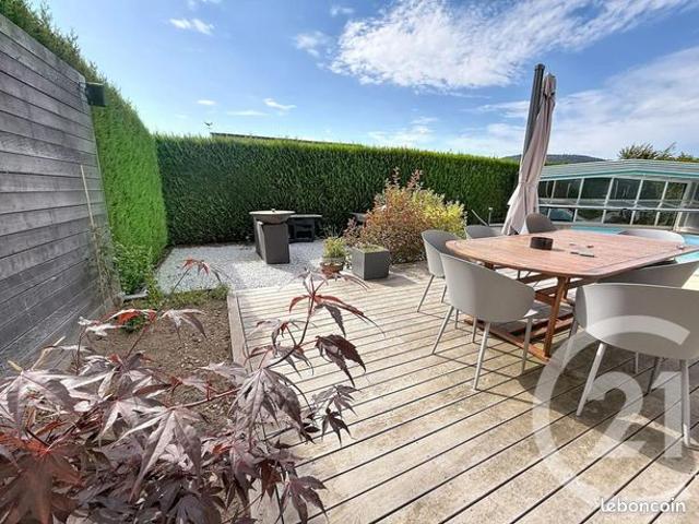 Maison 9 pièces 220 m²