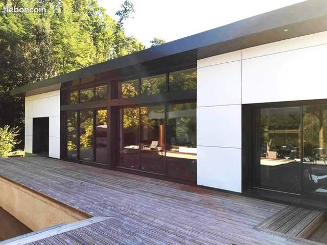 Maison 9 pièces 220 m²