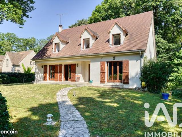 Maison 9 pièces 220 m²