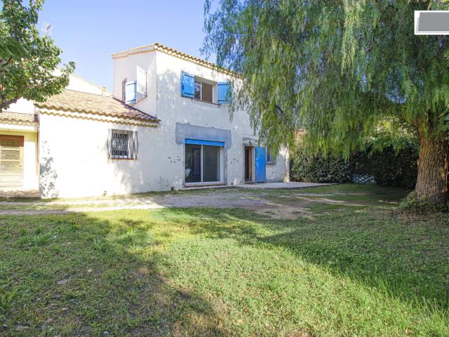 Maison 9 pièces 220 m²