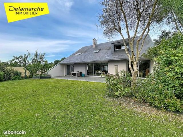 Maison 9 pièces 220 m²
