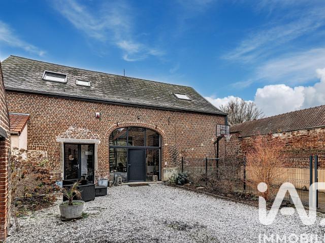 Maison 9 pièces 220 m²