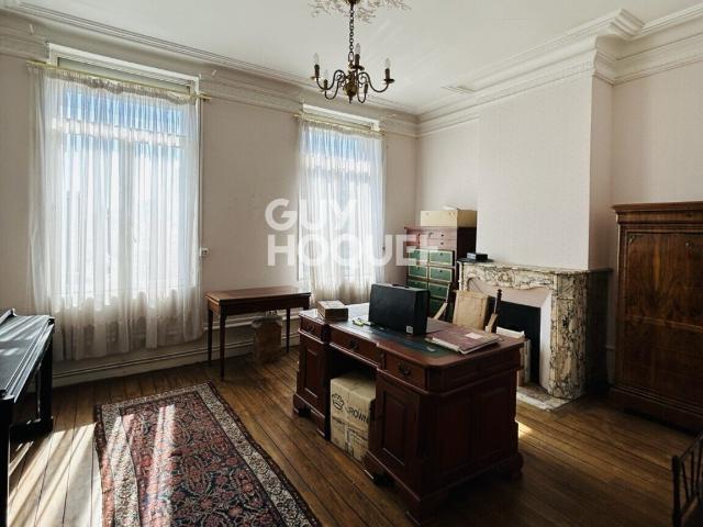 Maison 9 pièces 220 m²