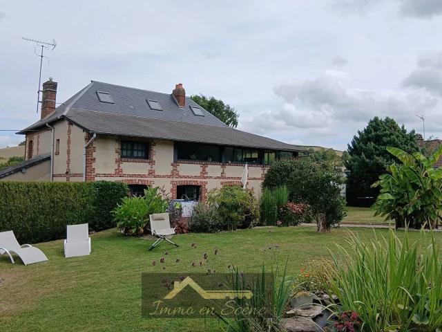 Maison 9 pièces 220 m²