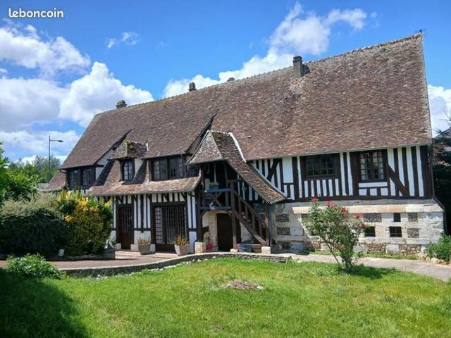 Maison 9 pièces 221 m²