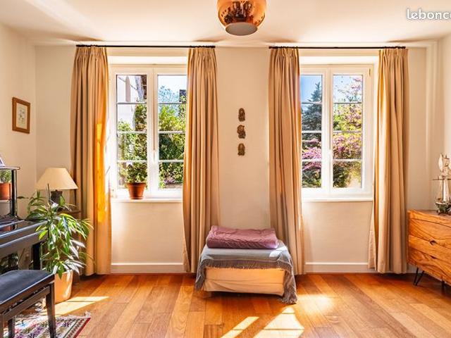 Maison 9 pièces 222 m²