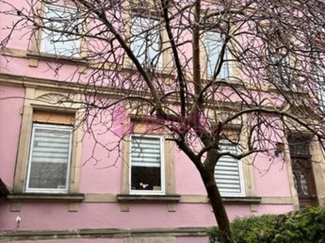 Maison 9 pièces 222 m²