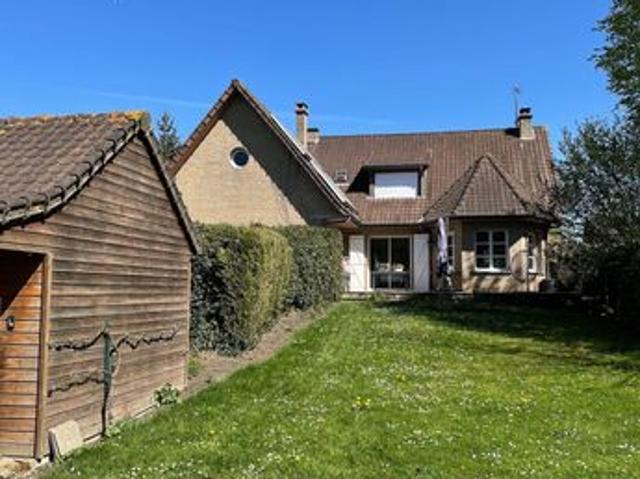 Maison 9 pièces 222 m²