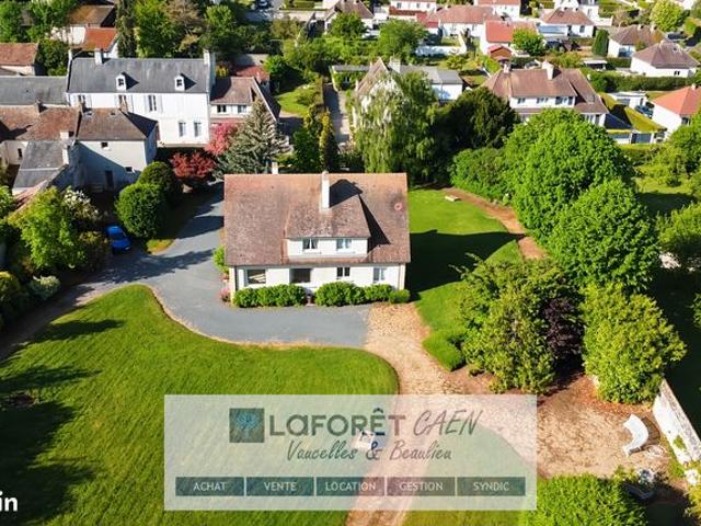 Maison 9 pièces 222 m²