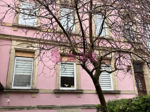 Maison 9 pièces 222 m²